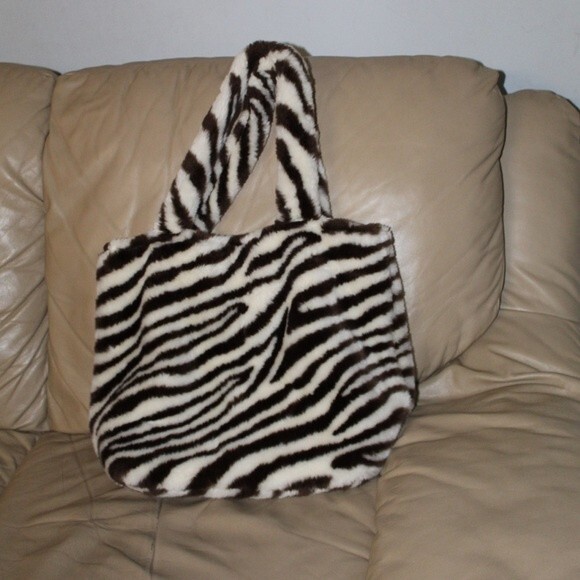 Pottery Barn Teen Fluffy Faux Fur Zebra Tote - Picture 2 of 6